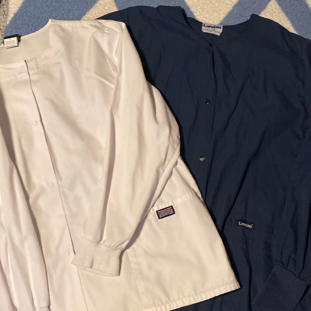 Scrub jacket